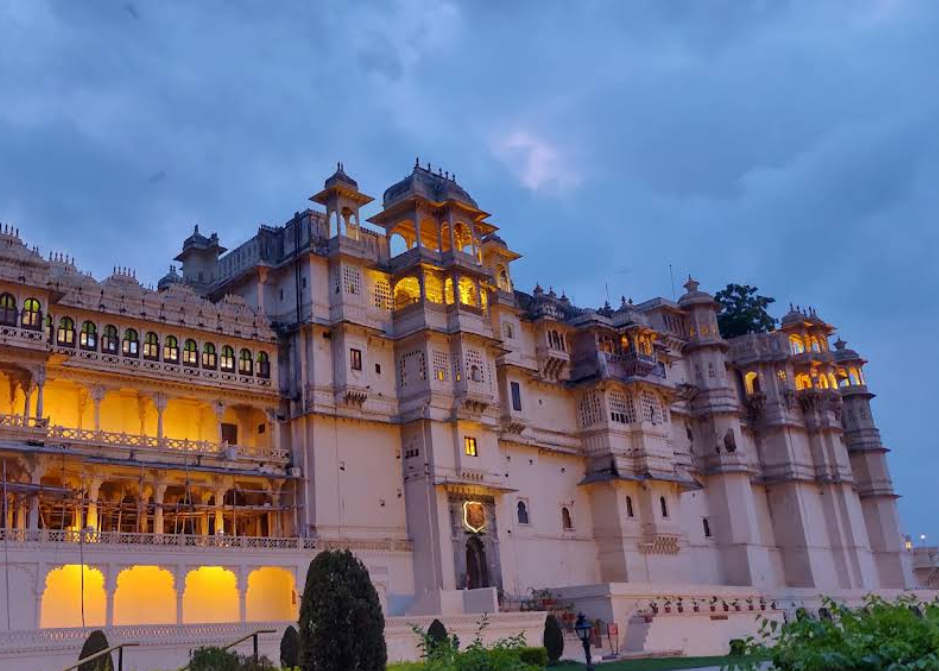 Top 7 Places to Visit in Udaipur: The City of Lakes