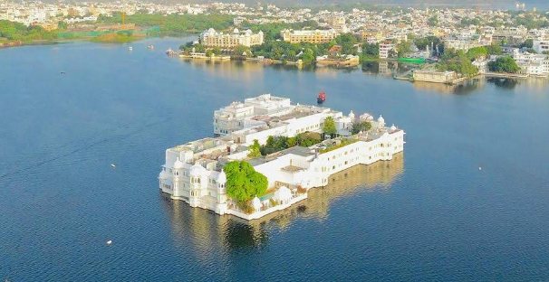 The Secret Tunnel of City Palace, Udaipur: History, Mystery & Hidden Stories