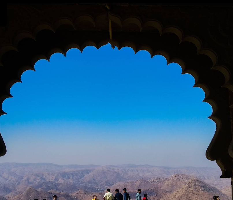 Why Sajjangarh Palace is Called the Monsoon Palace: The Story Behind Udaipur’s Cloud Castle